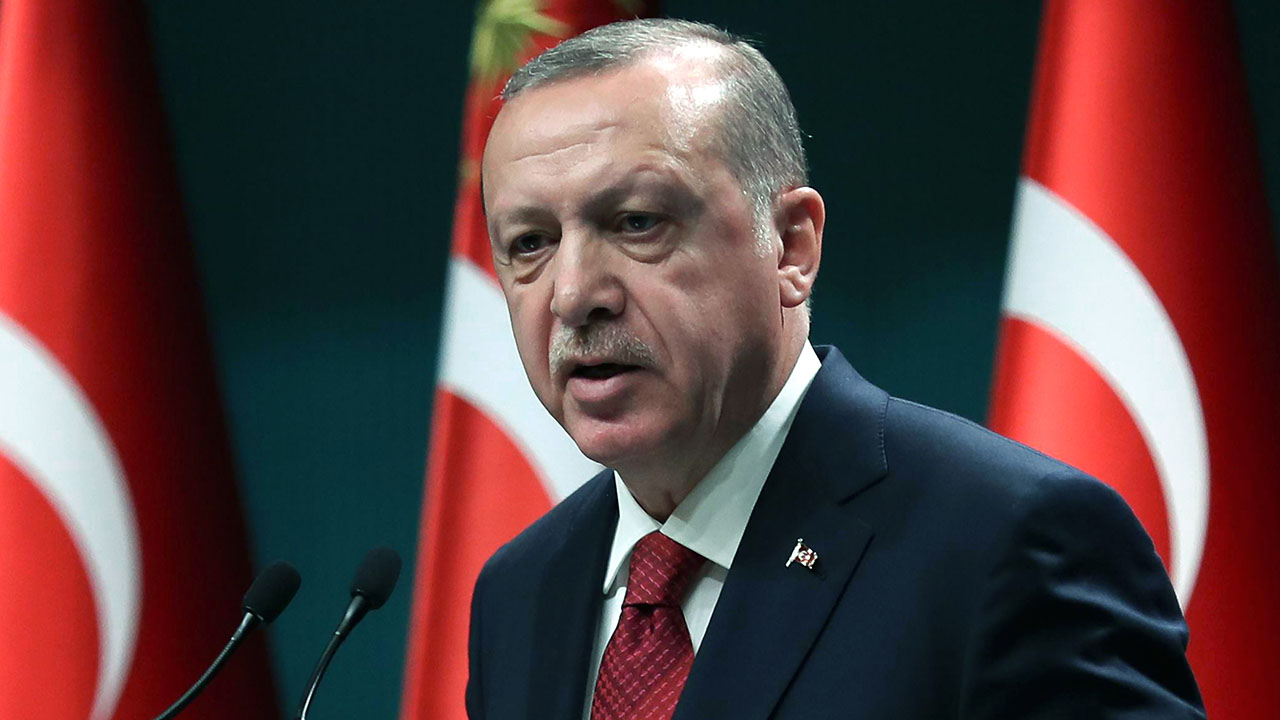 Ruling party picks ex-PM as Istanbul mayor candidate | Ruling party picks ex-PM as Istanbul mayor candidate |