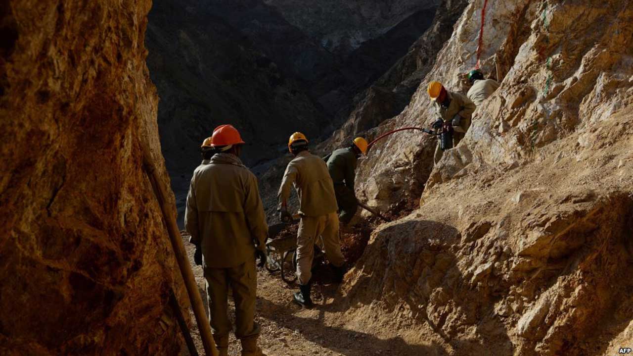 30 killed in gold mine collapse in Afghanistan 30 killed in gold mine collapse in Afghanistan