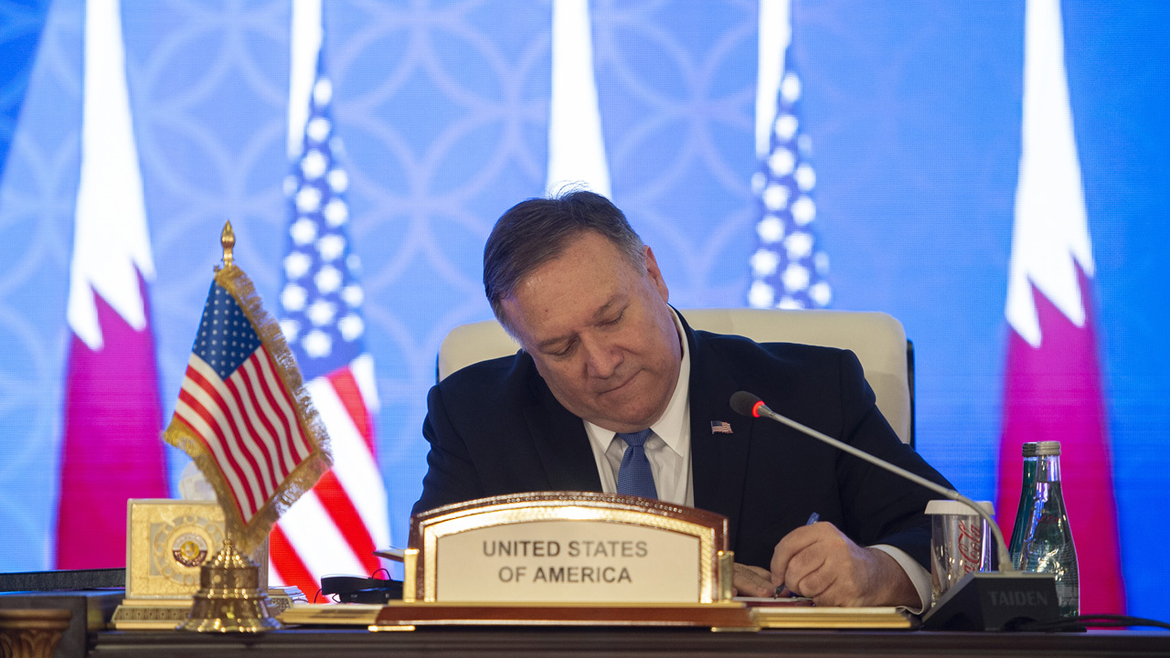 Pompeo to push for end to Gulf dispute during Qatar visit Pompeo to push for end to Gulf dispute during Qatar visit