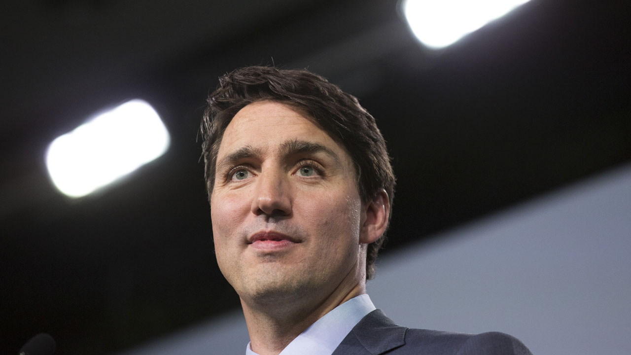 Trudeau notches a win as Canada accepts Saudi refugee Trudeau notches a win as Canada accepts Saudi refugee