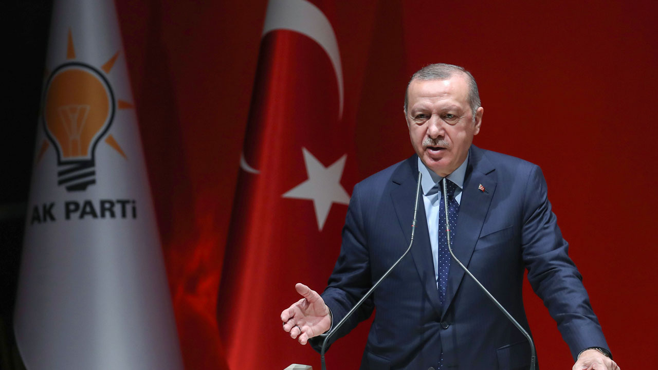 Turkey hits back at Trump threats over Kurds Turkey hits back at Trump threats over Kurds