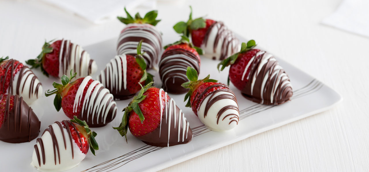 Get In The Mood With These Valentine Chocolate Covered Strawberries Get In The Mood With These Valentine Chocolate Covered StrawberriesGuardian Life