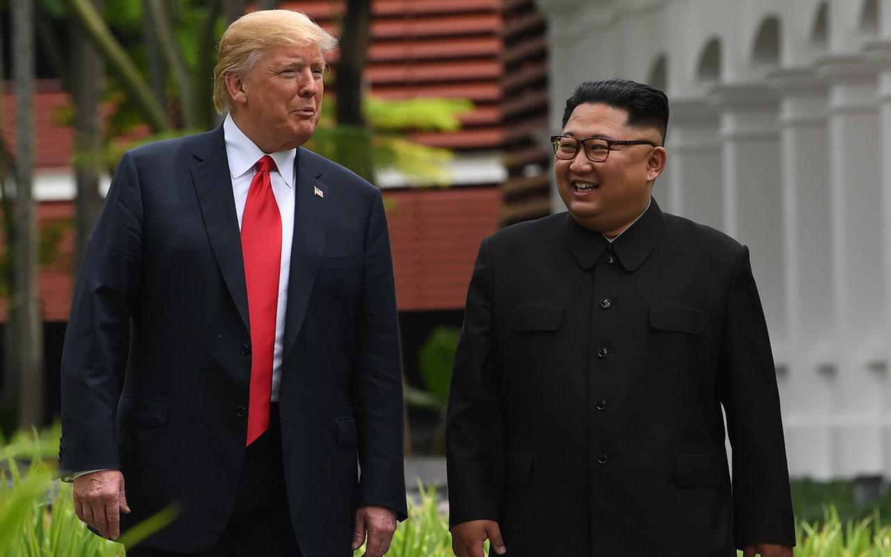 Kim-Trump summit a 'remarkable breakthrough' for peace: Moon Kim-Trump summit a 'remarkable breakthrough' for peace: Moon