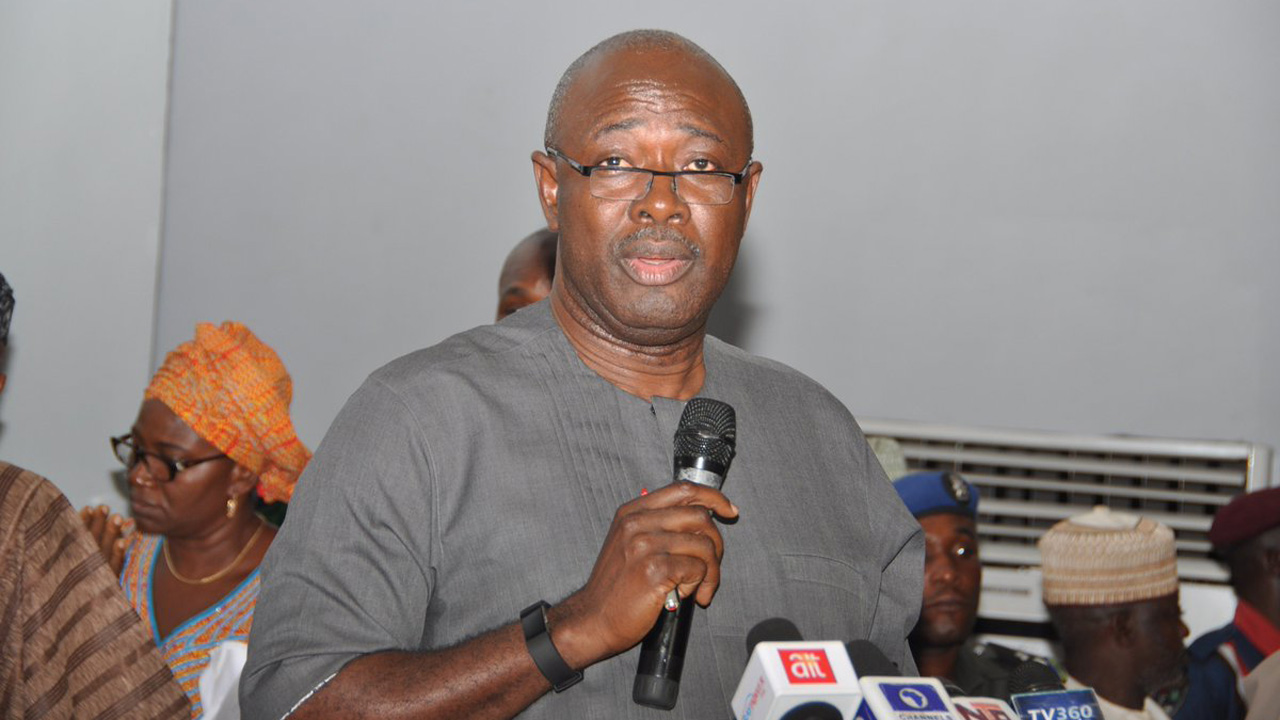 Minister seeks increased agric output Minister seeks increased agric output