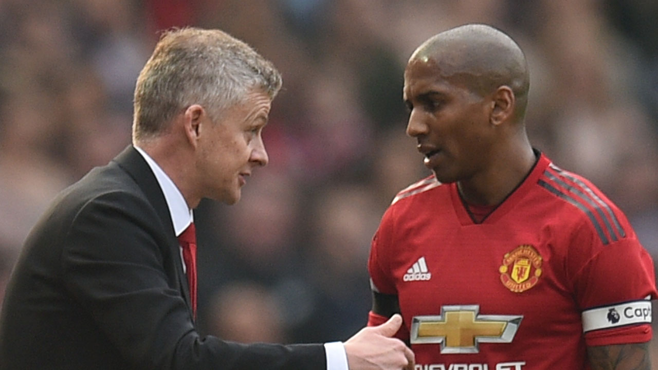 Don't write off Man Utd against PSG, says Young | Don't write off Man Utd against PSG, says Young |
