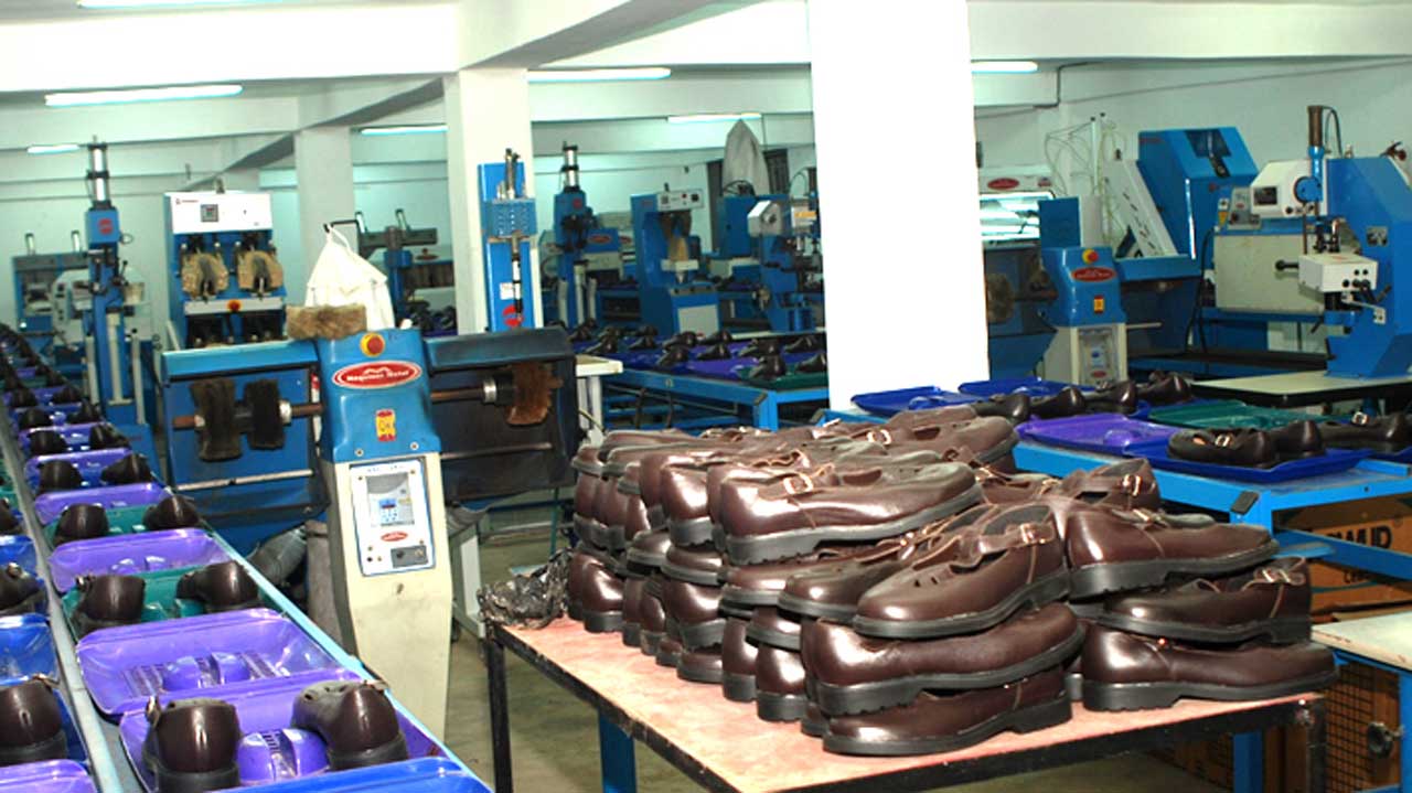 Footwear, textile made in Nigeria, by Chinese companies | Footwear, textile made in Nigeria, by Chinese companies |