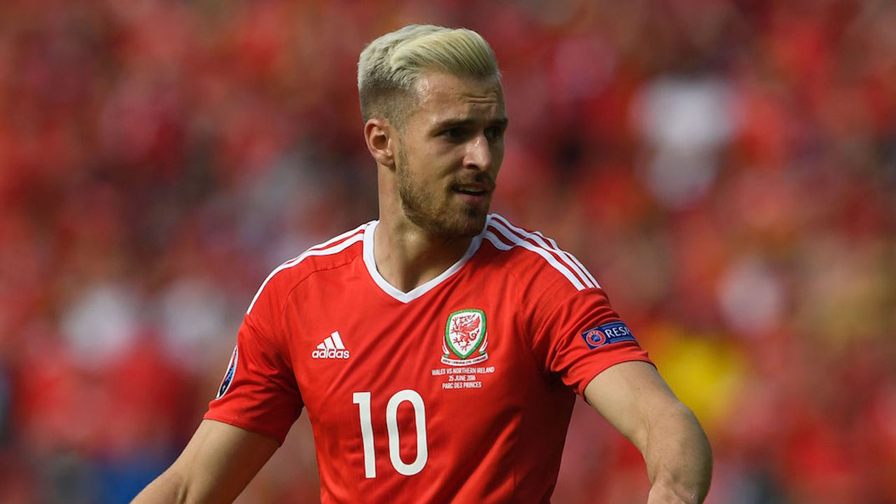 Ramsey absence "a blow" admits Giggs | Ramsey absence "a blow" admits Giggs |