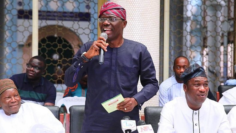 Sanwo-Olu Takes Campaign To Computer Village Sanwo-Olu Takes Campaign To Computer Village