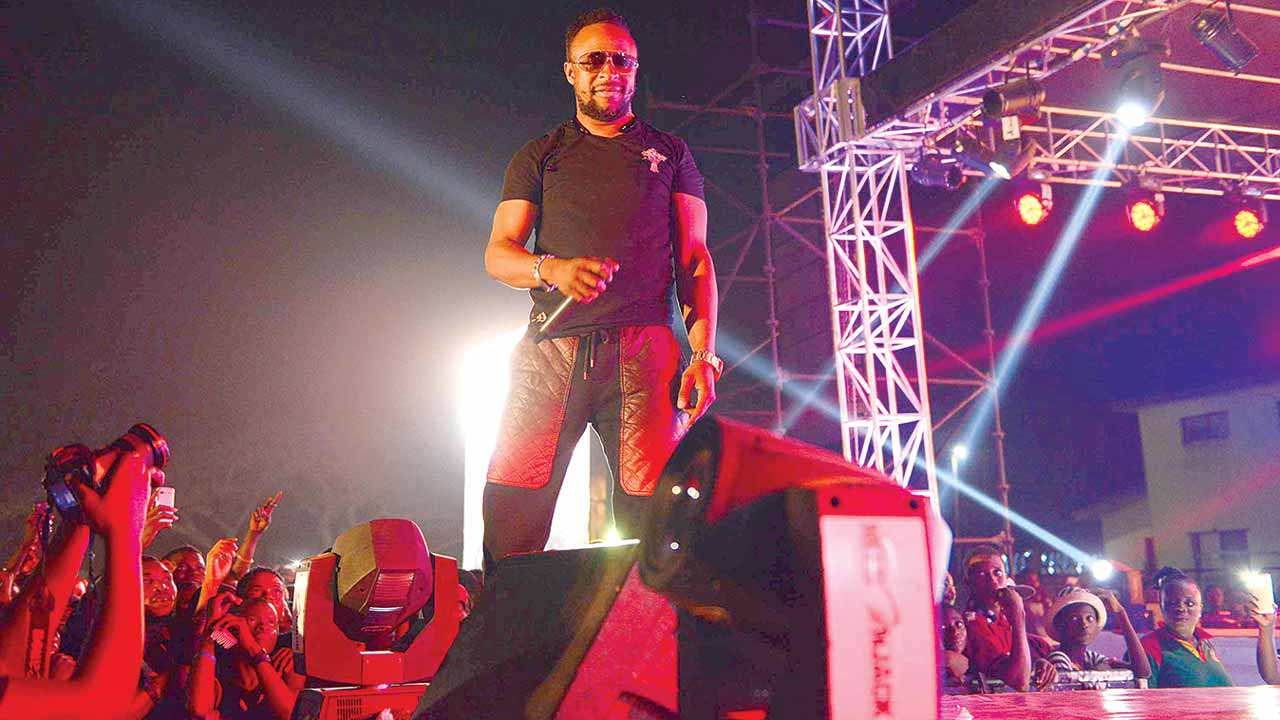 Tony Tetuila Denies Collecting Money From Babajide Sanwo-olu to Make Song | Tony Tetuila Denies Collecting Money From Babajide Sanwo-olu to Make Song |