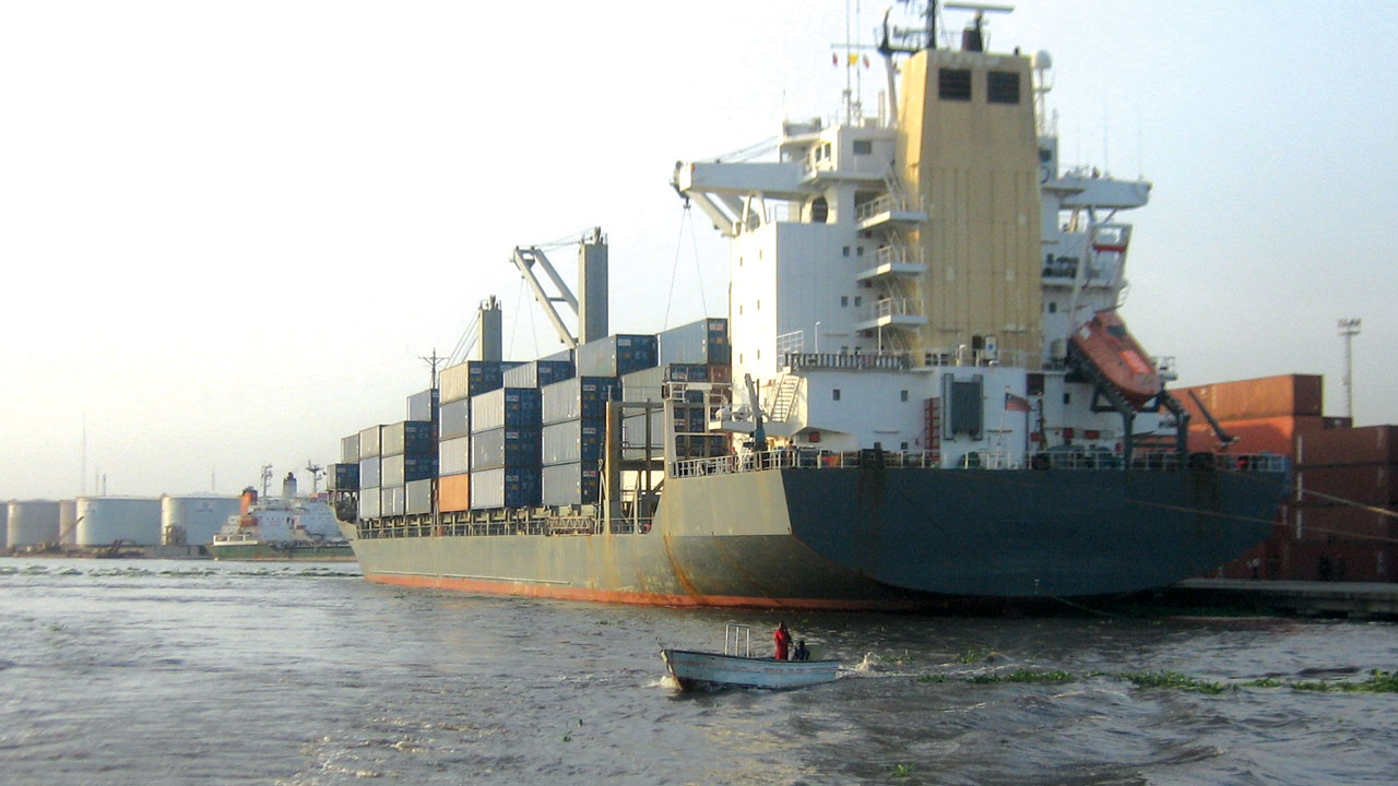 Apapa ports, logistics hobble productivity in manufacturing sector | Apapa ports, logistics hobble productivity in manufacturing sector |