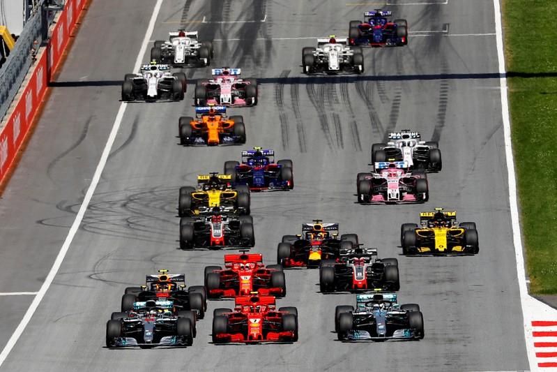 FORMULAR-ONE-RACE