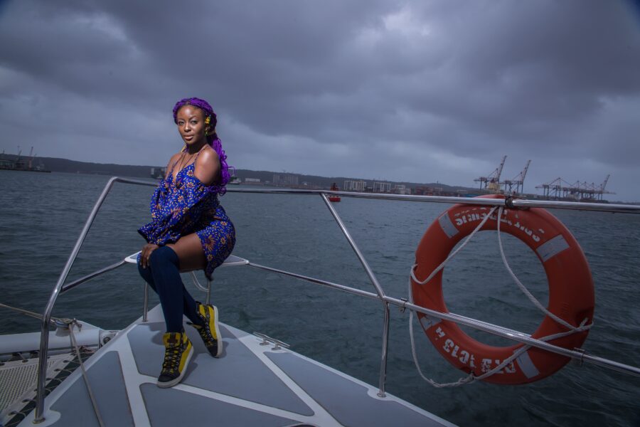 Folu Storms at the Sundown in Wilson Wharf-min