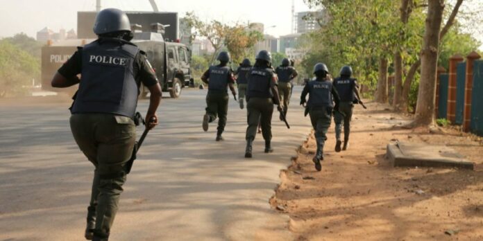 Police RUNNING
