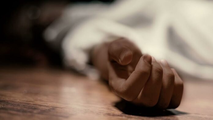dead hand1