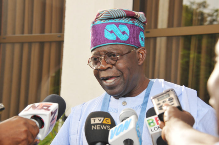 Pic-15.-APC-Chaieftain-Chief-Bola-Tinubu-briefing-State-House-Correspondents-1