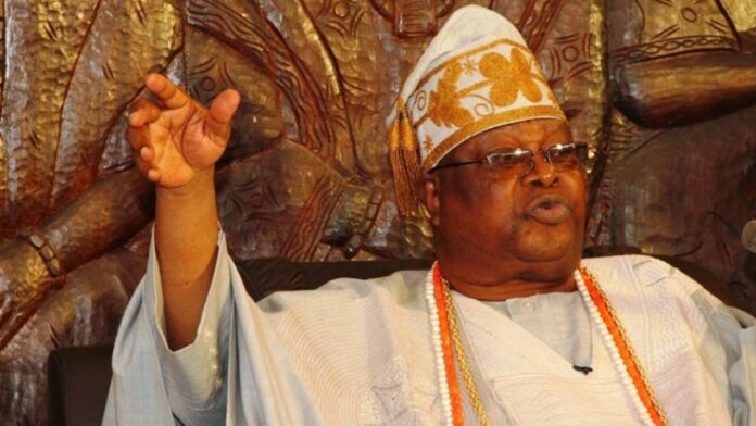 Oba-Sikiru-Adetona-Awujale-of-Ijebuland-1