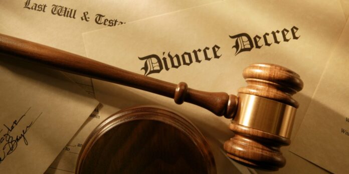 DIVORCE-Decree-1-1024x512