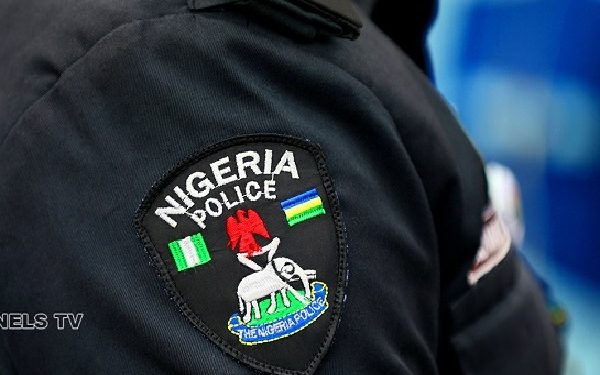 POLICE-OFFICE-CREST-2-1-600x375