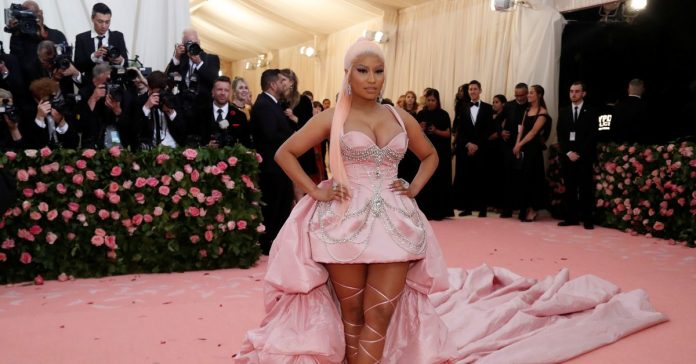NICKII MINAJ