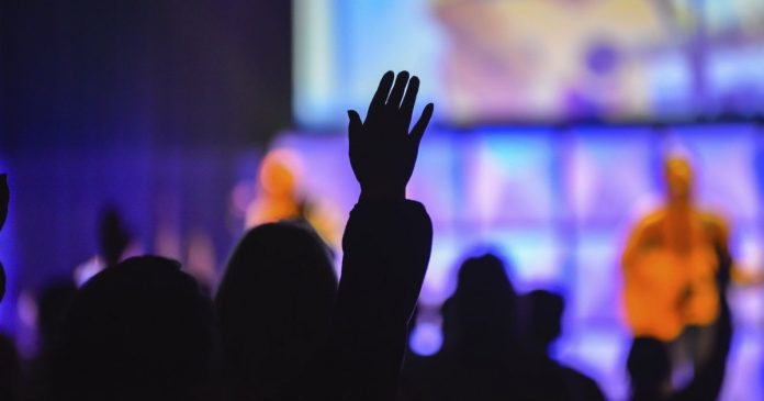 14775-church-worship-service-1200.1200w.tn_.jpg