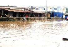 Flood Takes Over Lagos Community, Residents Lament Blocked Drainage