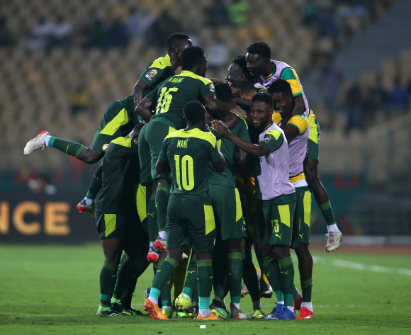 Senegal_celebrate_580_580x473