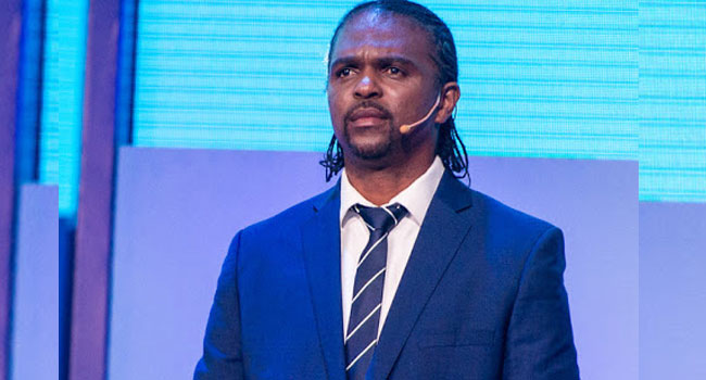 Nwankwo-Kanu (1)
