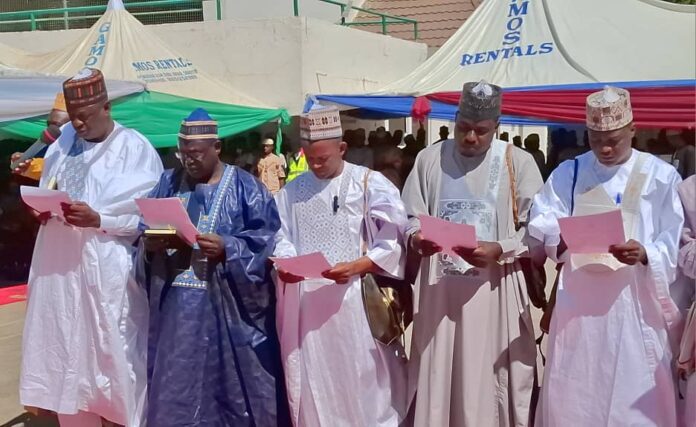 PICTURE CAPTION: Some of the newly appointed Commissioners, Permanent Secretaries and Special Advisers taking oath of office at Sokoto Government Tuesday. Photo by Ankeli Emmanuel, Sokoto PICTURE CAPTION: Some of the newly appointed Commissioners, Permanent Secretaries and Special Advisers taking oath of office at Sokoto Government Tuesday. Photo by Ankeli Emmanuel, Sokoto