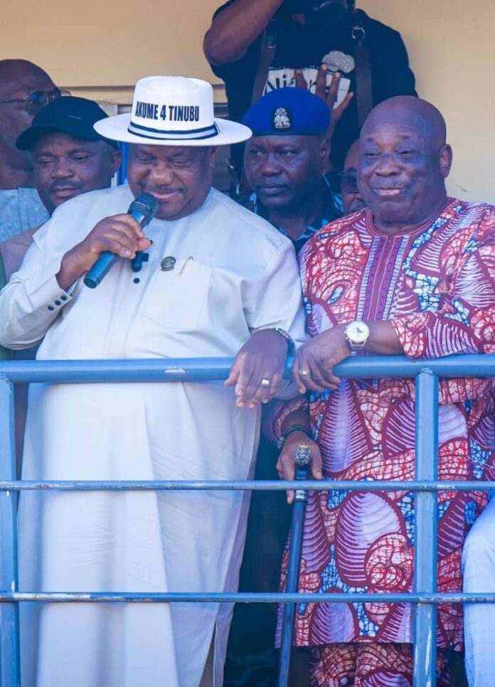 The Secretary to the Government of the Federation, Sen. George Akume and Senator Jack Tilly-Gyado at the Federal Polytechnic, Wannune, Benue State when the SGF was addressing the crowd on Friday.